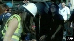 Duet LMFAO prvi na top listama