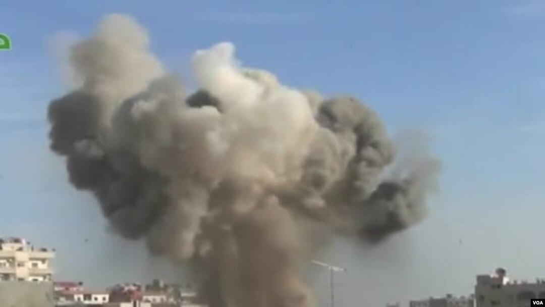 Violencia sin control en Siria. Los bombardeos del régimen contra las posiciones rebeldes son constantes. 