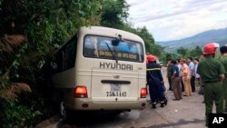 Kecelakaan bus di Hue, Vietnam, 11 Mei 2019. (Foto: dok).