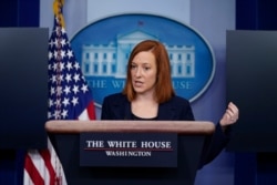 Jen Psaki dalam pengarahan harian untuk pers di Gedung Putih, Washington, D.C., 29 Januari 2021. (AP Photo/Evan Vucci)