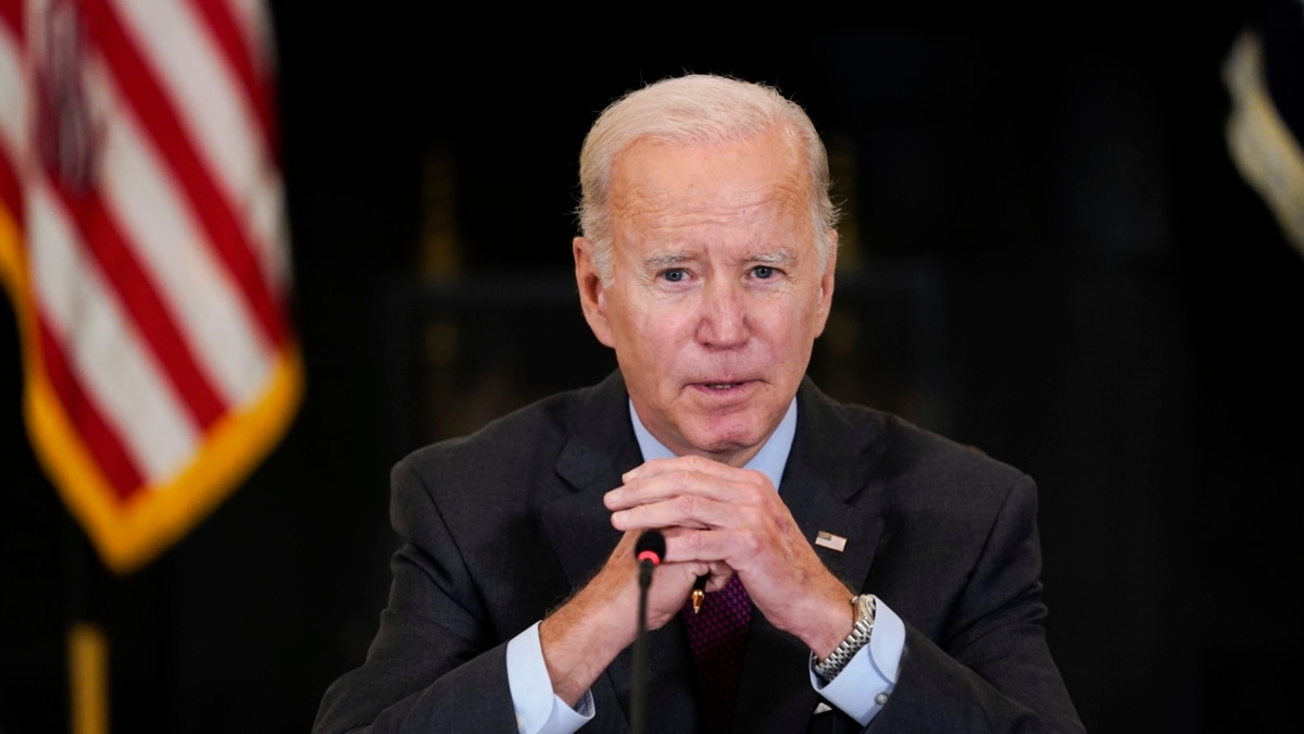 Biden akan Survei Kerusakan Badai Ian di Florida