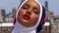 Moda Hijab: Halima Aden nas passarelas e nas capas da beleza e do charme