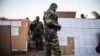 Forte presença militar tenta garantir segurança nas eleições
