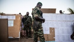 Burkina: arrestation de huit militaires accusés de préparer un coup d'Etat