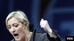 Marine Le Pen, pemimpin Partai Front Nasional Perancis yang juga putri tokoh sayap kanan Perancis Jean-Marie Le Pen,