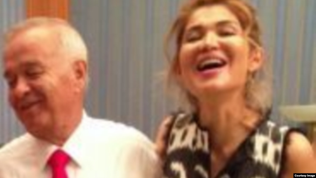 Prezident Karimov qizi Gulnora bilan, @gulnarakarimova "Twitter"da 2013-yilda Mustaqillik tantanalari ketidan tarqatgan surat 