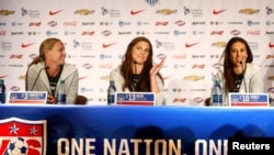 Christie Rampone, Alex Morgan et Carli Llyod, le 27 mai 2015, New York. (Andy Marlin-USA TODAY) 