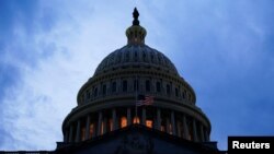 El edificio del Capitolio de Estados Unidos en Washington, visto el 6 de diciembre de 2021.