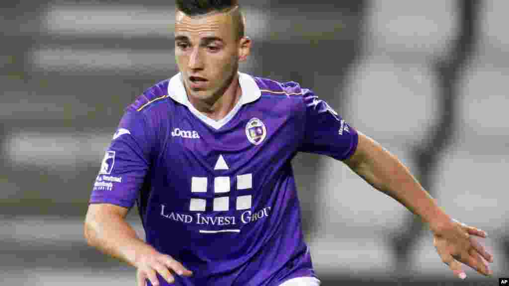 + 25 avril 2015 : Gregory Mertens est victime d'un arrêt cardiaque. Il est transporté à l'hôpital où on le place en coma artificiel; il meurt le 30 avril 2015 des suites de sa crise cardiaque.&nbsp;