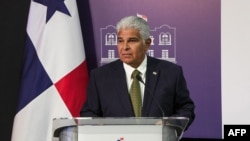 El presidente de Panamá, José Raúl Mulino, da una conferencia de prensa sobre migración en el Palacio Presidencial en la Ciudad de Panamá el 19 de diciembre de 2024.