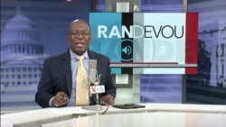 Yon atak ak misil touye plizyè dizèn pasaje nan yon estasyon tren nan Lès Ikrèn