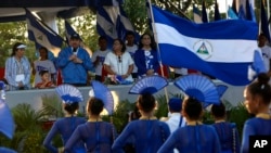 ARCHIVO - El presidente de Nicaragua, Daniel Ortega, habla durante las celebraciones del Día de la Independencia, en Managua, Nicaragua, el sábado 15 de septiembre de 2018. 