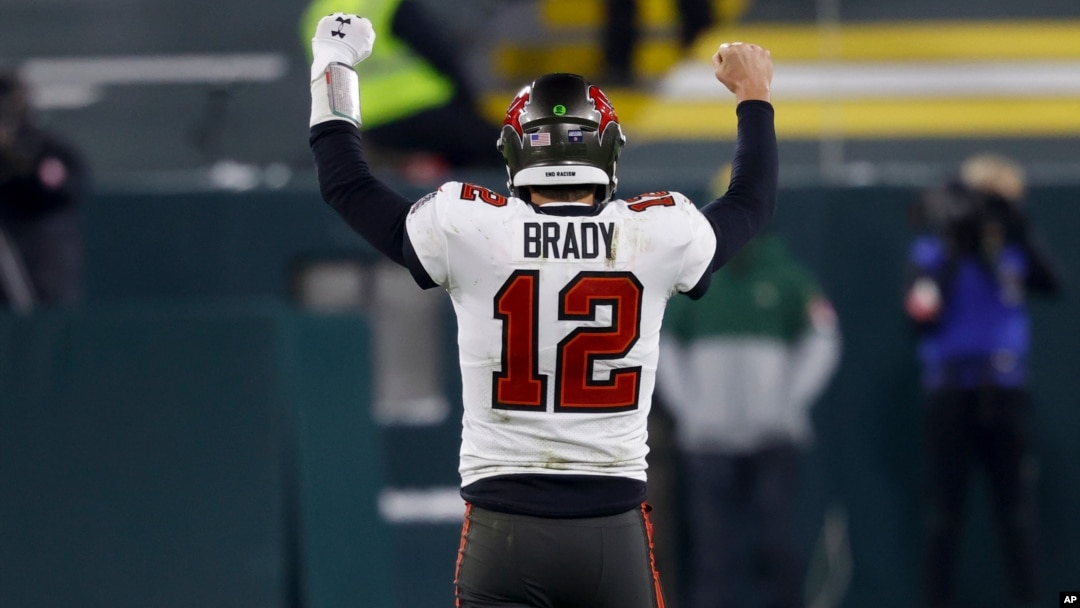 Kvoterbek Tampa Bej Bakanirsa Tom Brejdi slavi pobedu nad Grin Bejom u finalu NFC-a, u Viskonsinu (Foto: AP)