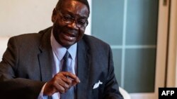 Hoton Peter Mutharika, wanda ya lashe zaben shugaban kasar Malawi, da aka gudanar ranar talata.