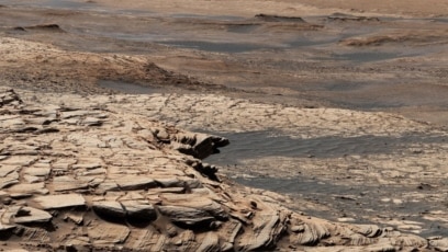 Why Is Methane Gas Coming Out of the Ground on Mars?