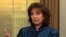 La secretaria de Estado adjunta, Roberta Jacobson, conversa con la Voz de América.