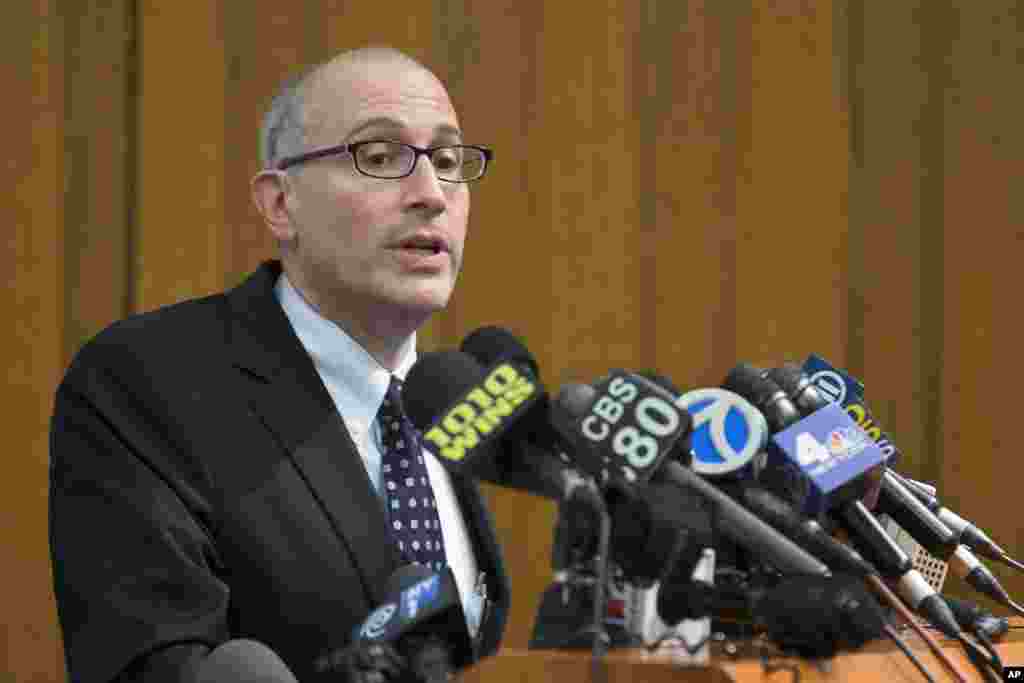 Jeremy Boal, Chief Medical Officer for the Mount Sinai Health System, speaks during a news conference at Mount Sinai Medical Center where a male patient with a high fever and gastrointestinal symptoms is undergoing testing for the Ebola virus following a recent trip to West Africa, in New York, Aug. 4, 2014.