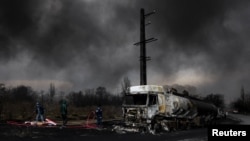 حمله به انبار نفت شهران (شنبه ۱۷ اسفند)