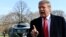 Tổng thống Trump nói chuyện với báo giới bên ngoài Nhà Trắng, 28/3/2019