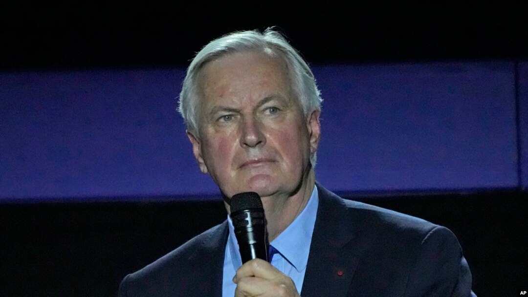 Fransa Cumhurbaşkanı Emmanuel Macron, Michel Barnier’yi başbakan olarak atadı.