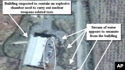 Gambar satelit yang dirilis oleh Institut Sains dan Keamanan Internasional (ISIS) menunjukkan adanya 'sanitasi' di fasiliitas nuklir Parchin di Iran (foto: dok).