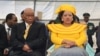 Le Premier ministre Thomas Thabane et son épouse Maesaiah Thabane, lors de son investiture, le 16 juin 2017 à Maseru.