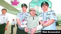 厦门远华案赖昌星2011年被押回中国(苹果日报图片)