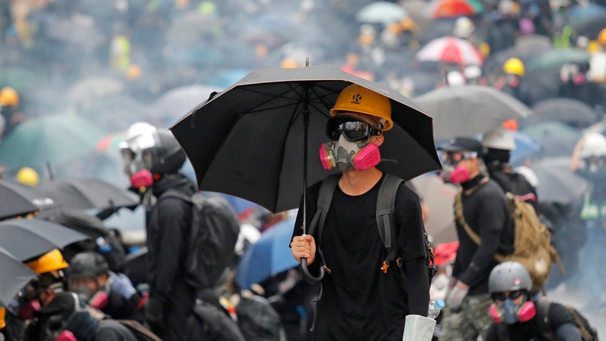 香港陪审团裁决:“屠龙小队”案一人有罪,其余六人无罪