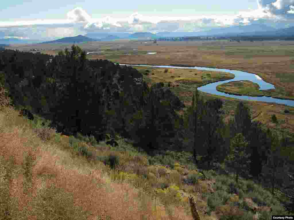 Proyeksi perubahan iklim di Daerah Aliran Sungai Sprague, Oregon. (USGS)