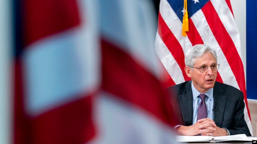 El fiscal general, Merrick Garland, habla durante una reunión virtual en el campus de la Casa Blanca en Washington, el 3 de enero de 2022.