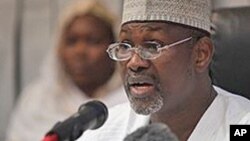 Farfesa Attahiru Jega, shugaban Hukumar Zabe Mai Zaman Kanta ta Najeriya (INEC). 