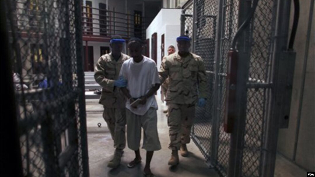 Kongres AS memberlakukan larangan membawa tahanan Guantanamo ke wilayah AS hingga tanggal 30 September 2011.
