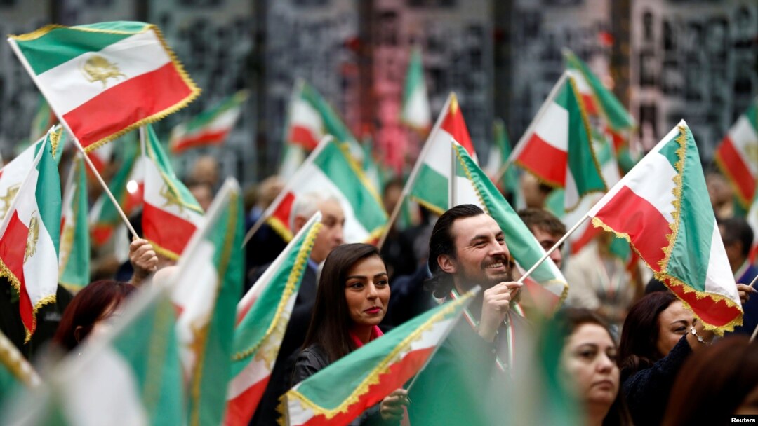 Protest iranskih Amerikanaca u Los Anđelesu na konvenciji za slobodni Iran, 11. januara 2020. (Foto: Rojters)