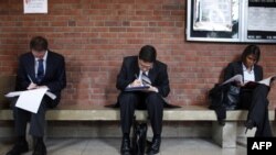 აშშ-ში 14 მილიონი ამერიკელი კვლავ უმუშევარია