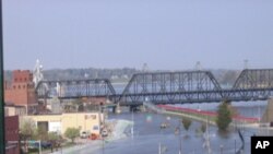 Neke zajednice uz rijeku Mississippi odlučuju ne graditi poplavne brane