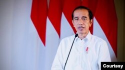 Presiden Jokowi dalam telekonferensi pers di Istana Kepresidenan Bogor, Kamis, 22 April 2021 memastikan pemerintah kerahkan segala kekuatan untuk temukan KRI Nanggala 402. (Foto: Courtesy/Biro Pers).