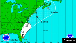 Trayectoria esperada de la tormenta tropical Arthur.