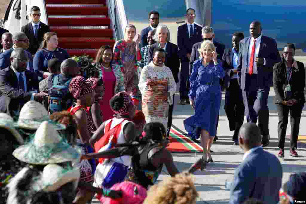 Mke wa rais wa Marekani Jill Biden akikaribishwa Nairobi Kenya.