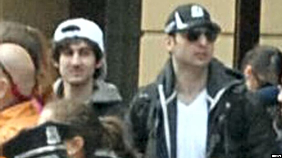 FBI yang pernah menginterogasi Tamerlan Tsarnaev (kanan) pada tahun 2011 dinilai mengabaikan peringatan penting dari pihak intelijen Rusia (foto: dok). 