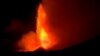 Erupsi Gunung Etna di Italia Terangi Langit Menjelang Fajar