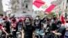 Renuncia presidente interino de Perú tras violentas protestas