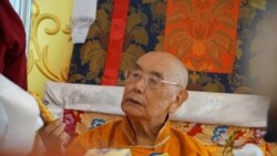 བོད་མི་དང་ཧི་མ་ལ་ཡའི་མང་ཚོགས་ཚོས་བར་འབྲོག་ཆུ་བཟང་རིན་པོ་ཆེར་བརྟན་བཞུགས་ཕུལ་པ།
