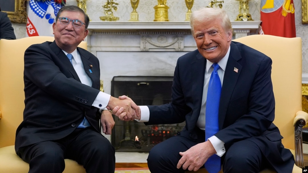 U.S. President Donald Trump meets with Japanese Prime Minister Shigeru Ishiba in the Oval Office of the White House, Feb. 7, 2025, in Washington. 