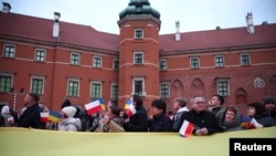 Двор Королевского замка во время визита президента Украины Владимира Зеленского в Варшаву, Польша, 5 апреля 2023 года.