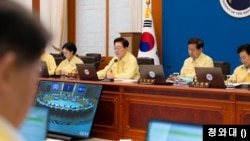 이재명 대통령이 18일 청와대에서 열린 제2회 을지국무회의에서 발언하고 있다.