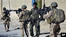 US troops in Afghanistan (file photo)