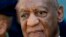 Actor Bill Cosby à saída do tribunal em 26 de Abril de 2018