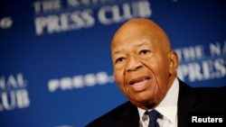 FILE - House Oversight and Government Reform Chairman Elijah Cummings (D-MD) addresses a National Press Club luncheon in Washington, Aug. 7, 2019.