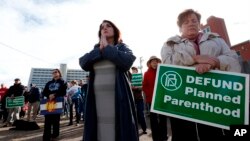 Des manifestants anti-avortement à Denver le 11 février 2017.