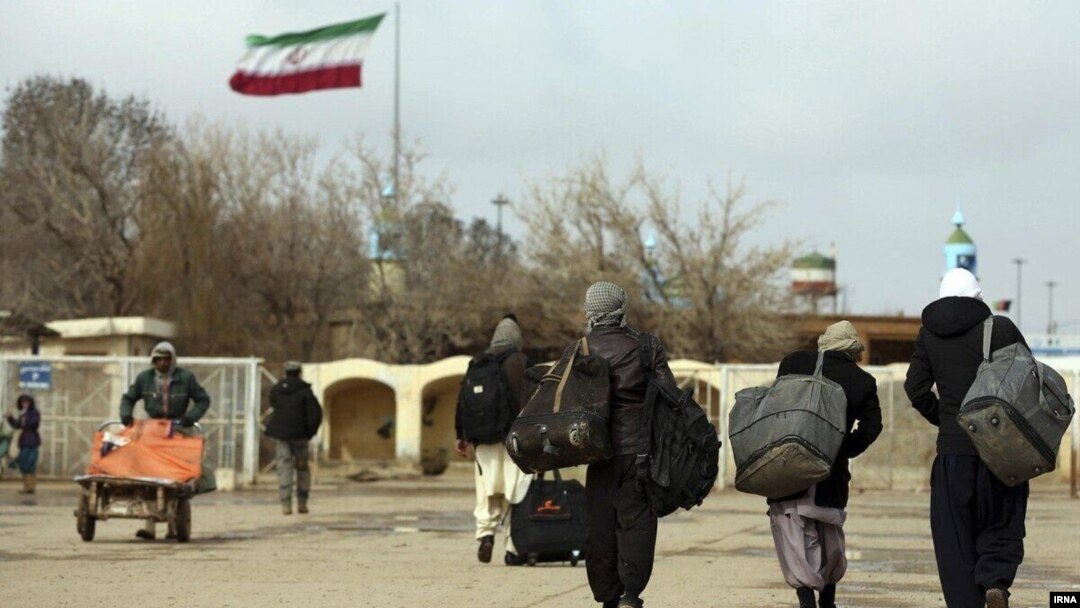 بر بنیاد معلومات اسازمان بین المللی مهاجرت، در جریان سال گذشتۀ میلادی، این سازمان در همکاری به شرکای خود به شمول اتحادیۀ اروپا، به بیش از ۳۲۴ هزار مهاجر برگشت‌کننده از این ایران کمک کرده است.
